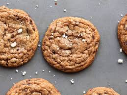 Use a mix of sugars: The Food Lab S Chocolate Chip Cookies Recipe