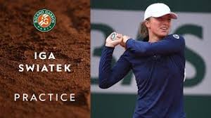 Polka został największą gwiazdą tegorocznego turnieju roland garros. Iga Swiatek Practice Roland Garros 2021 Youtube