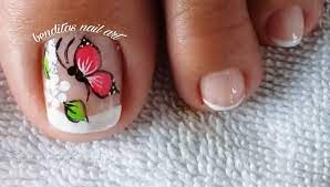 Las niñas deben pintarse las uñas como un juego, como una manera de parecerse a sus madres o a sus personas importantes mayores, y aquí en este blog queremos mostrarte las uñas de los pies al igual que las de las manos deben verse prolijas y bellas todo el tiempo, pero mas aun en primavera y. Pin En Arte De Unas De Pies