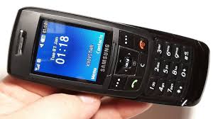 Samsung S3500. Retro Telefon aus ...