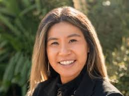 Linda Huynh's Instagram, Twitter & Facebook