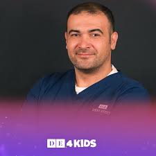 Meet our SuperDentist🦸‍ #drValentinSava Dr. Valentin Sava este ✓ medic  stomatolog pediatru și ✓ Doctorand Stomatologie pediatrică, parte din  echipa DENT ESTET 4 Teens și DENT ESTET 4 Kids din București, Timișoara,