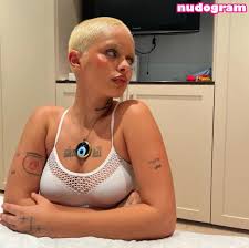 KhleoKhleoKhelo  Khleopatre  khleokhleokhleo  khleopatre11 Гола изтичане  OnlyFans снимка 4 - Nudogram v2.1