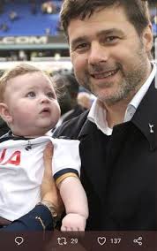 Pochettino played as a central defender and began his career in 1989 with primera división club newell's old boys, winning a league title and finishing as. Mauricio Pochettino