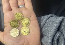 این سکه‌های طلا تقلبی هستند؛ نخرید! - تابان گوهر نفیس
