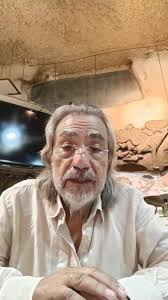 النحات السوري ربيع الأخرس