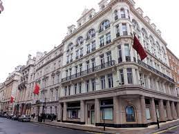 ask this is christies of london auction house in kings street a beautiful building can anyone tell me what style th beautiful buildings architecture london