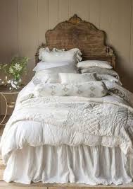 70 Simple French Country Bedroom Decor Ideas On A Budget Chic Master Bedroom Shabby Chic Master Bedroom Country Bedroom Decor