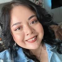 Crystal Acuna's Instagram, Twitter & Facebook