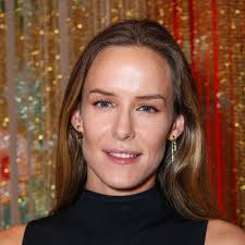 Nancy Shevell wears wedding dress inspired by Wallis Simpson