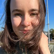 Chloe Brewer-Zervigon (@chloecervecera) • Threads, Say more