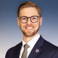 Kevin Lusby's Instagram, Twitter & Facebook