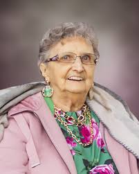 Carmen Robert Née Giroux