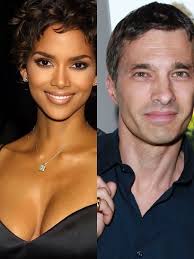 In his upcoming memoir, Kevin Federline reveals he received $20,000 per  month in child support and another $20,000 in alimony during his split from  Britney Spears. Despite the seemingly large amounts, he