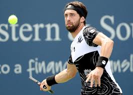 Cu 3 titluri în 2018, caroline wozniacki ajunge la mai puţin de 1000 puncte în urma simonei halep. SurprizÄƒ La Beijing Basilashvili L A Invins Pe Del Potro Europa Fm