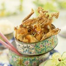 Cuisses De Grenouilles Caramelisees A La Chinoise Farinez Avec De La Farine De Sarasin Recettes De Cuisine Recette Cuisse De Grenouille