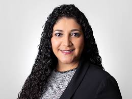 Kristina Busch's Instagram, Twitter & Facebook