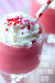 Mini Red Velvet Milkshakes For Valentine S Day Recipe Yummy Drinks Food Yummy Food