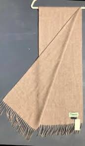 Scarves are a huge seller for us online, we sell a huge amount of replacement scarves too, for all of our in store visitors who have left theirs on a plane, train or in a pub along their travels! Suantrai Of Ireland 100 Cashmere Beige Scarf 75 X 12 5 Ebay
