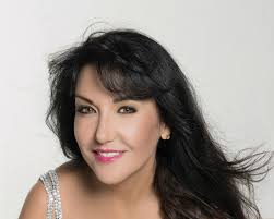 Diverso Magazine: Ellas Son Bolero: Edición Enamorados