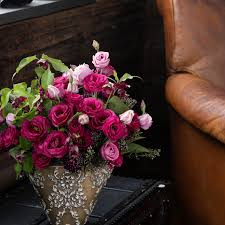 Image result for eustoma lisianthus in vase