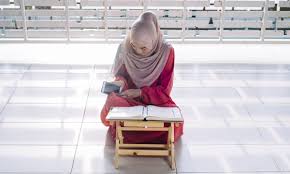 Badal haji untuk orang yang sudah meninggal dunia pendapat pertama, wajib bagi ahli mayit untuk mengeluarkan biaya untuk menunaikan haji atas namanya diambil dari harta si mayit. Ini Dia Perbedaan Antara Haji Dan Umroh Cermati Com