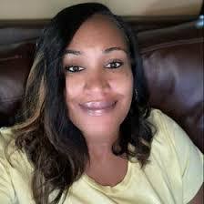 Mitzi Cotton's Instagram, Twitter & Facebook