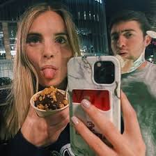 Erika Petersen (erikacpetersen18)