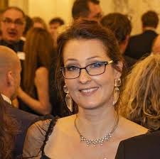 Molly Mojca Mo (@mojca.kumer.71) • Facebook