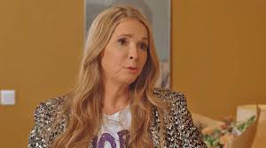 Les mystères de l'amour : Hélène Rollès en difficulté, Jean-Luc Azoulay se  rebiffe | Toutelatele