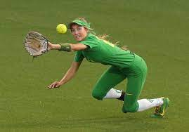 Haley cruse's college career is coming to a close in the ncaa tournament. Return Of Haley Cruse Not The Only Reason Oregon Softball Is Hyped For 2021