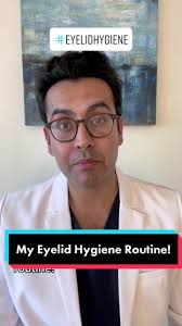 Replying to @plum_puffs my eyelid hygiene routine!! #eyelidhygiene #eyelid  #eyehealth #eyesight #vision #dryeye #dryeyetreatment #corneacare
