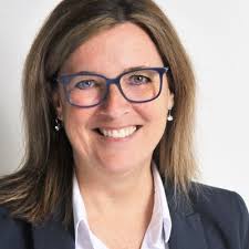 Renée Larouche (@Renee_Larouche)