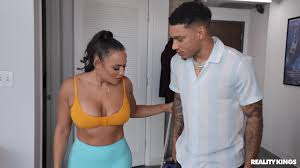 Big ass Latina masseuse ends up smashing the guys dick in her wet holes -  XBabe video