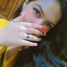 میں اچھے لوگوں کو جانتی ہوں بُرے لوگ مجھے اچھے طریقے سے جانتے ہیں 🖤