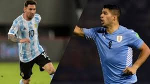 Giovanni (facundo torres, 69'), giménez, godín, matías viña; Lo Que Dijo Suarez De Messi En La Previa De Argentina Uruguay Tyc Sports
