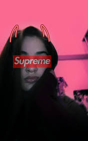 Barbara kruger (born january 26, 1945) is an american conceptual artist and collagist associated with the pictures generation. Supreme Wallpaper Girl 2020 Broken Panda