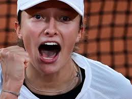 Get the latest player stats on iga swiatek including her videos, highlights, and more at the official women's tennis association website. Iga Swiatek Verblufft Bei French Open Finale Gegen Kenin