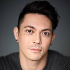 Aaron Andrew Ang (@aaronandrewang) • Instagram photos and videos