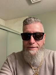 Selective hypocritical memories with Dak INTs