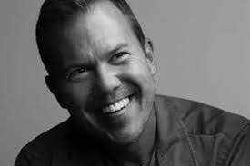 Mike Maher's Instagram, Twitter & Facebook