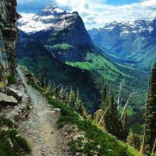 Here S A View That Ll Stop You In Your Tracks This Photo Was Taken From Glacier National Park S Iconic Highline Trail Two Weeks Ago In 2019 Glacier National Park Montana Glacier