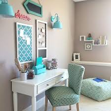 Who says you need a big bedroom to create your own workspace? Pin On Best Decoration Ideas