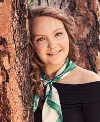 Darlene Espiritu's Instagram, Twitter & Facebook