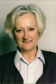 866 Cur MAUREEN CARRINGTON . BROWN EARRINGTON BROWN Maureen