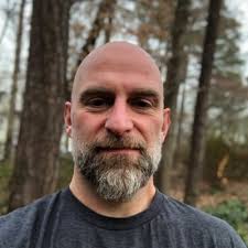 Travis Hinton (@travishinton)