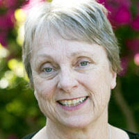 Carol Estes's Instagram, Twitter & Facebook