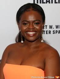 Ade Otukoya, Nana Mensah, Emana Rachelle, Sandra Okuboyejo, Abena and  Charlie Hudson III Photo (2021-11-12 06:53:22)