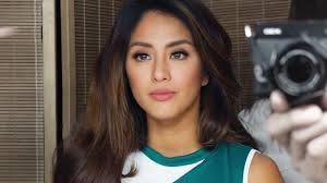 Search megan fox's makeup tutorial , or any tutorial on youtube. 5 Gretchen Ho Inspired Makeup Tips For Chinitas Calyxta