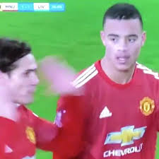 Here we are sharing edinson cavani short and long hairstyles 2020 details. Man Utd Fans Spot Edinson Cavani Message To Mason Greenwood After Goal Vs Liverpool Daily Star